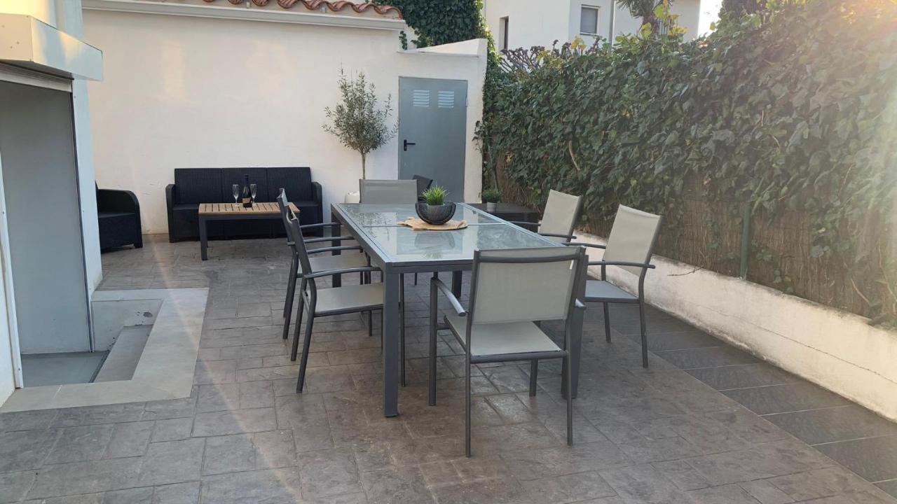 Rodhes Playa B-1 Apartment Росес Екстериор снимка