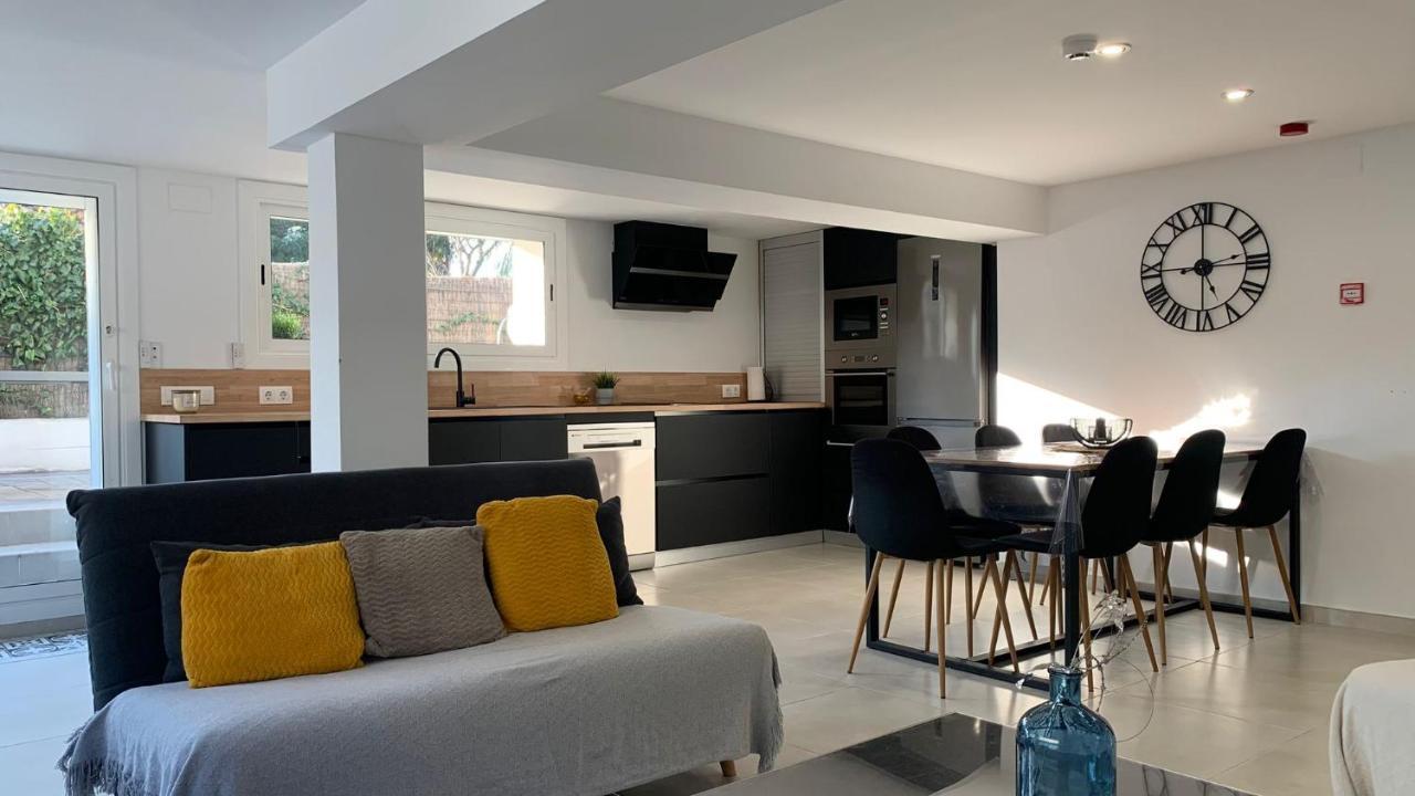 Rodhes Playa B-1 Apartment Росес Екстериор снимка